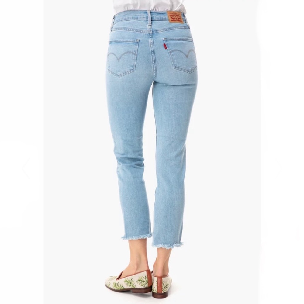 Levi’s 724 High Rise Straight Crop, Light Blue